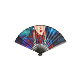SS23 Holding Fan